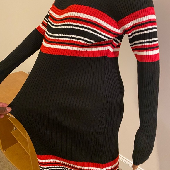 Long sleeve sweater dress - Picture 6 of 8